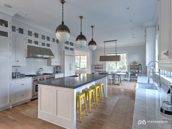 Hamptons Home 1020526