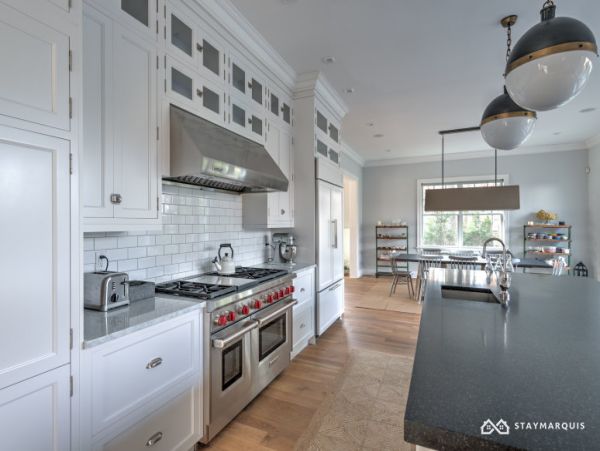 Hamptons Home 1020526