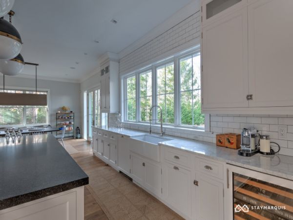 Hamptons Home 1020526