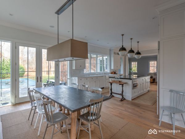 Hamptons Home 1020526