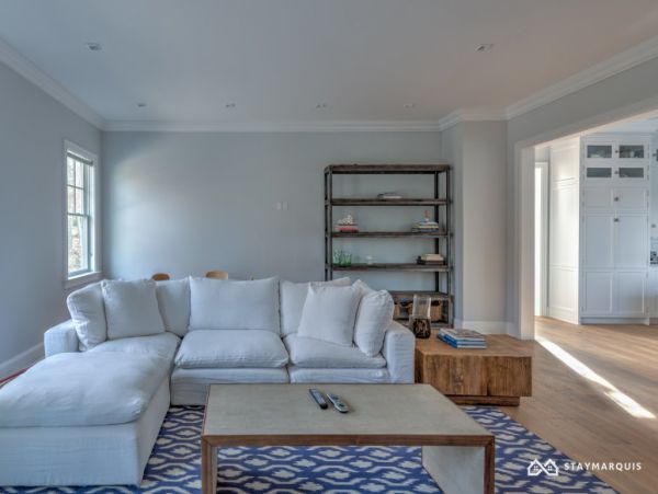 Hamptons Home 1020526