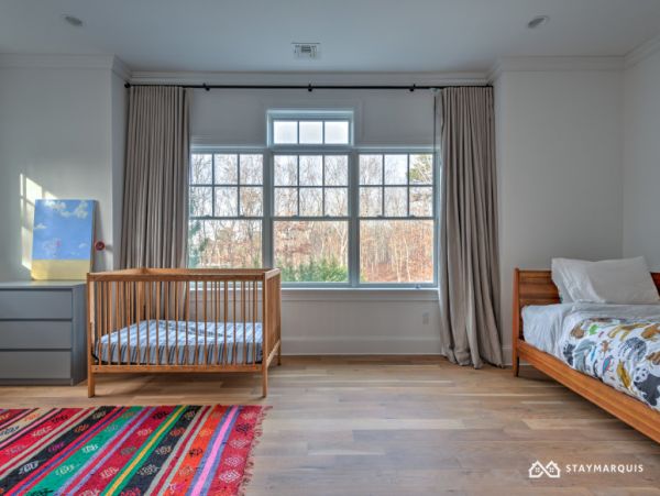 Hamptons Home 1020526