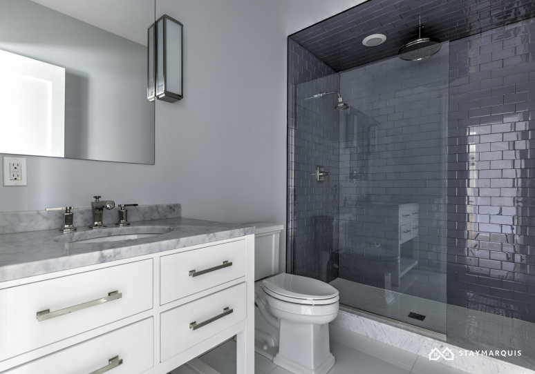 Hamptons Home 1020526