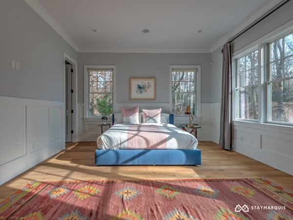 Hamptons Home 1020526