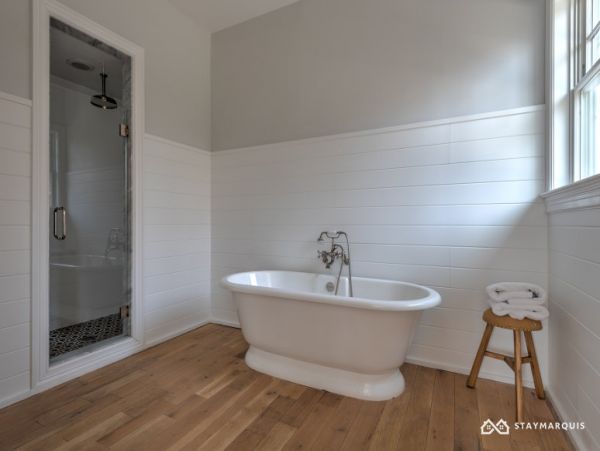 Hamptons Home 1020526
