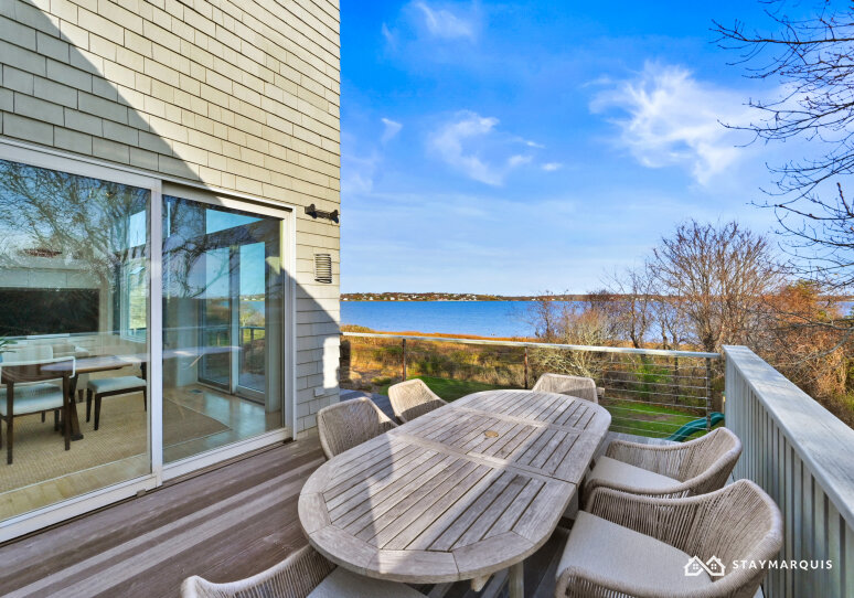 Hamptons Home 1020527