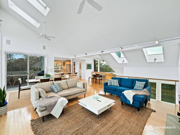 Hamptons Home 1020527