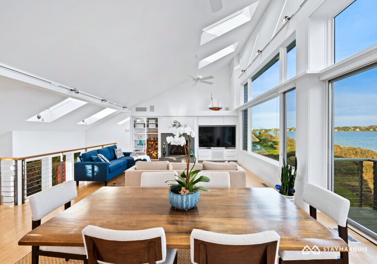 Hamptons Home 1020527