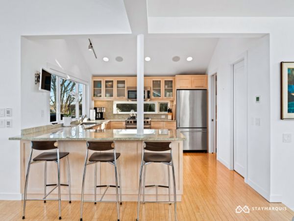 Hamptons Home 1020527
