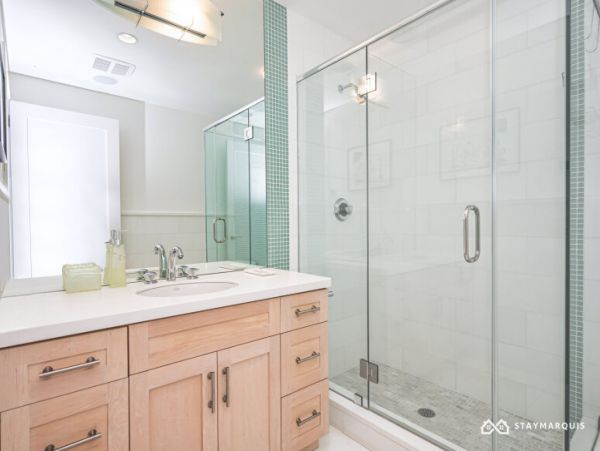 Hamptons Home 1020527