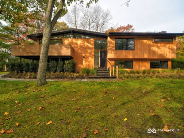 Hamptons Home 1020528
