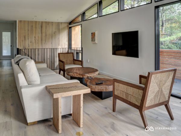Hamptons Home 1020528