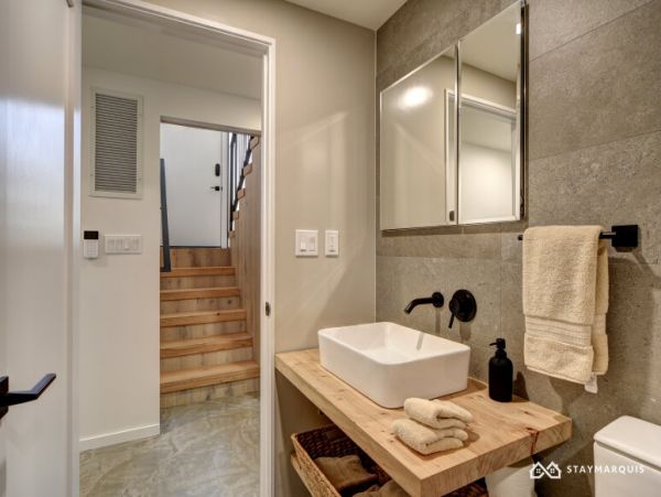 Hamptons Home 1020528