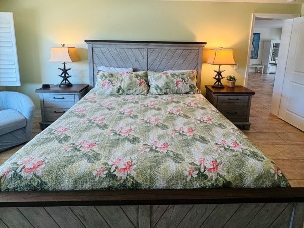 Anna Maria Island Vacation Rental with Private Pool - 4 Bedroom Family Beach House