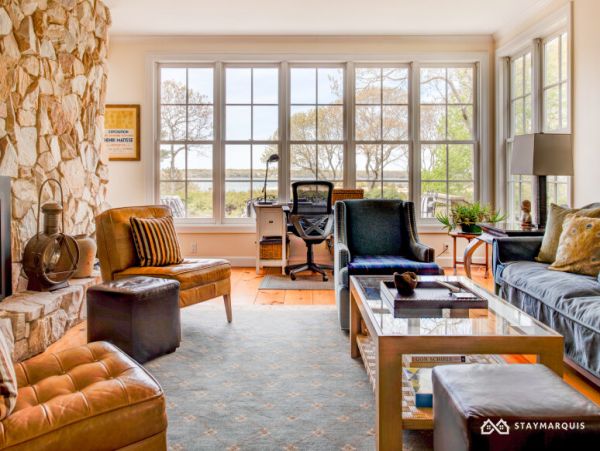Hamptons Home 1020530
