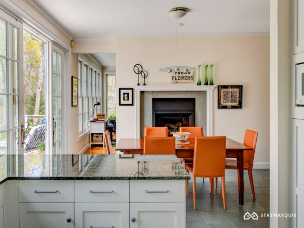 Hamptons Home 1020530