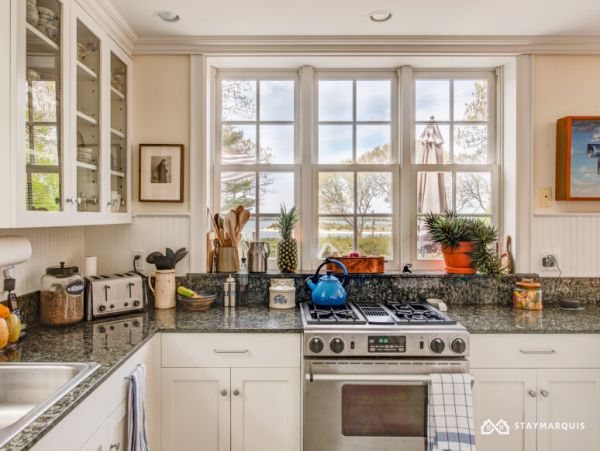 Hamptons Home 1020530