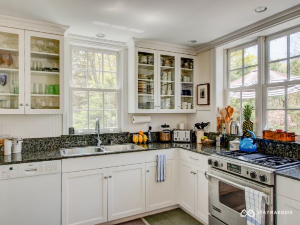 Hamptons Home 1020530