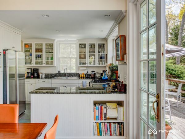 Hamptons Home 1020530