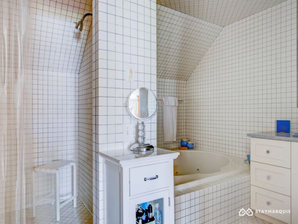 Hamptons Home 1020530