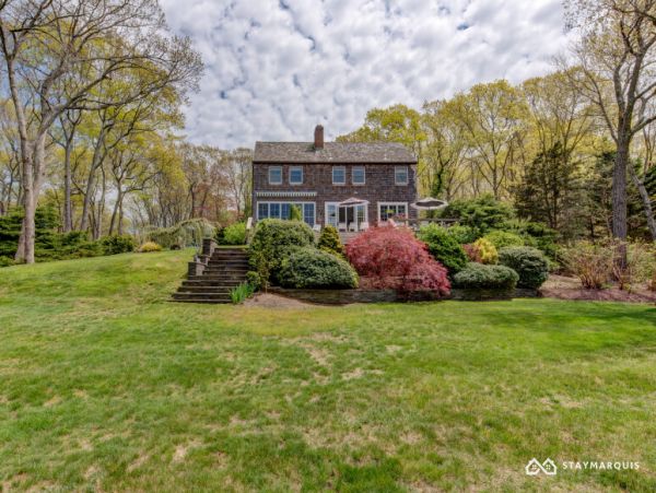 Hamptons Home 1020530