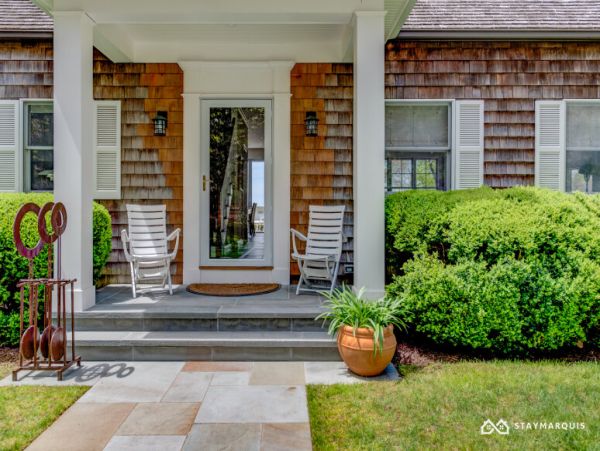 Hamptons Home 1020530