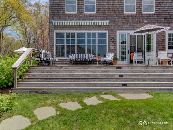 Hamptons Home 1020530