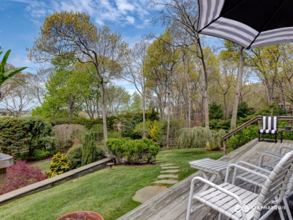 Hamptons Home 1020530
