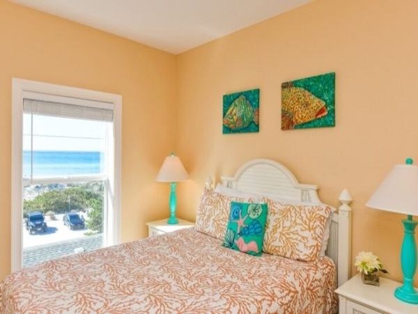 Stunning Beachfront Duplex with Panoramic Gulf & Bay Views