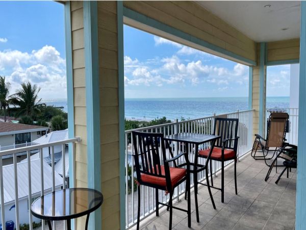 Stunning Beachfront Duplex with Panoramic Gulf & Bay Views
