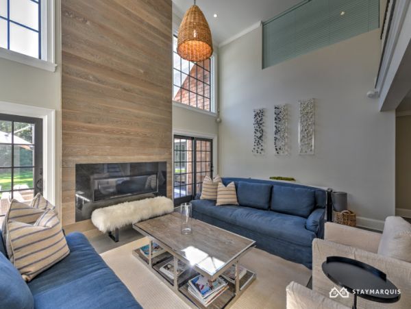 Hamptons Home 1020532