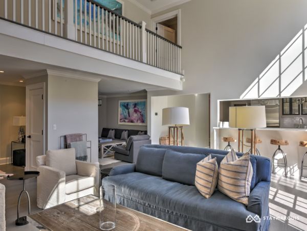 Hamptons Home 1020532