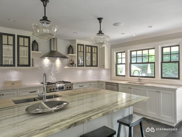 Hamptons Home 1020532