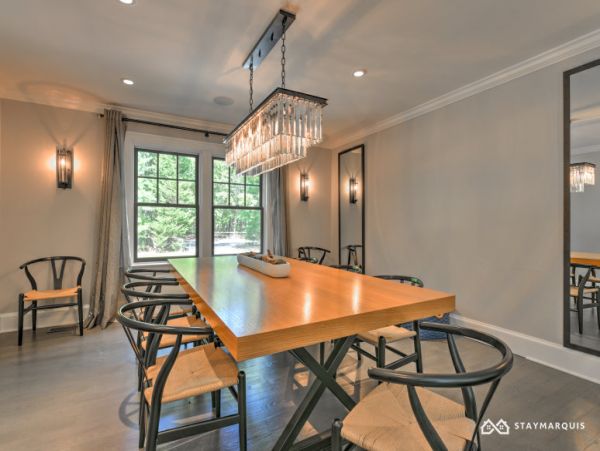 Hamptons Home 1020532