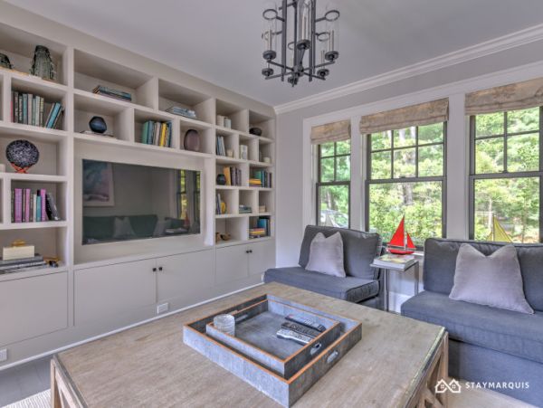 Hamptons Home 1020532