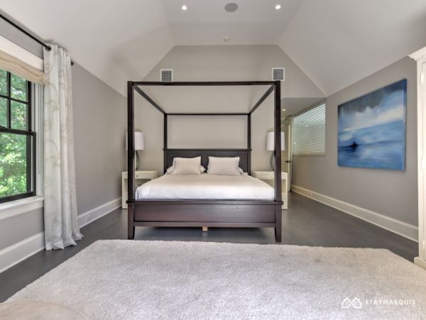 Hamptons Home 1020532