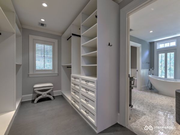 Hamptons Home 1020532