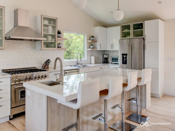 Hamptons Home 1020534