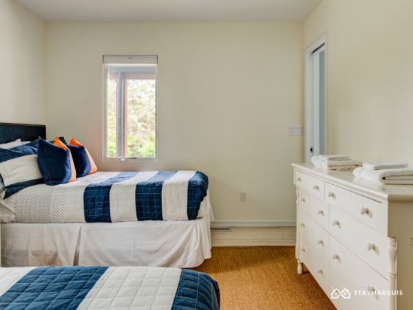 Hamptons Home 1020534