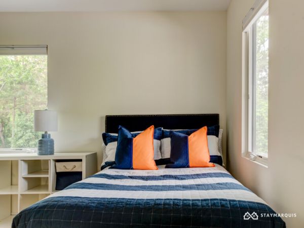 Hamptons Home 1020534