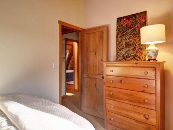 Hamptons Home 1020535