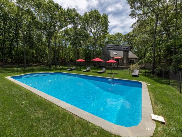 Hamptons Home 1020537