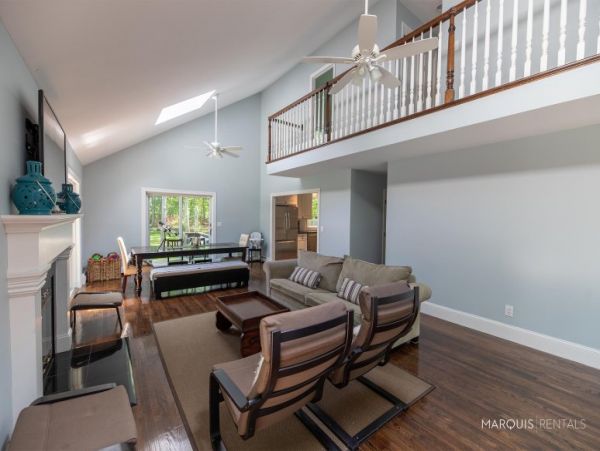 Hamptons Home 1020537