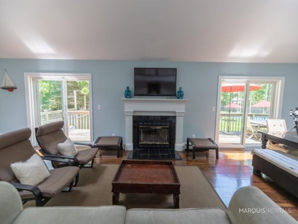 Hamptons Home 1020537
