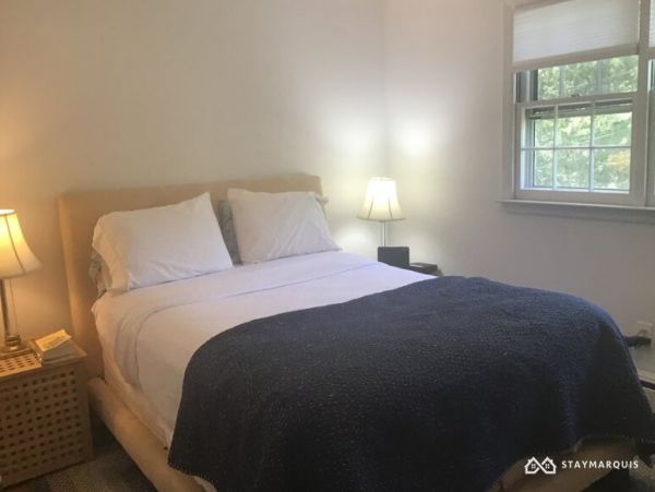 Hamptons Home 1020538