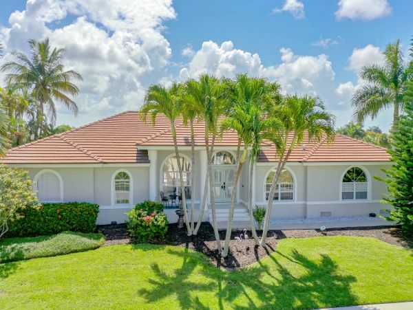 Walk to Beach Marco Island Vacation Pool Home Four Bedroom