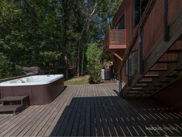 Hamptons Home 1020542