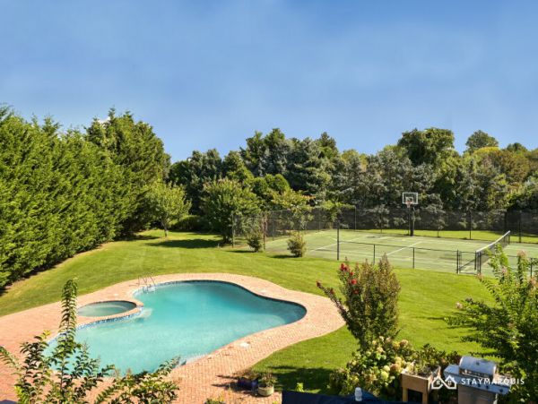 Hamptons Home 1020544