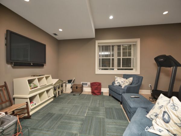 Hamptons Home 1020544
