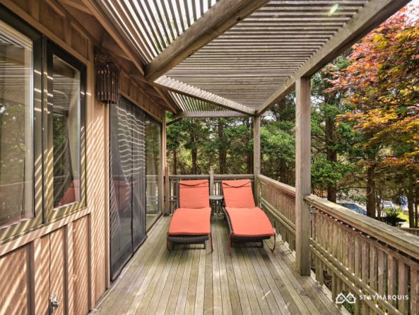 Hamptons Home 1020545